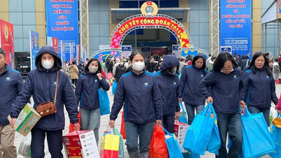 Hanoï : Distribution de plus de 10 000 bons d'achat et cadeaux au « Marché de l'Union du Têt » 2026