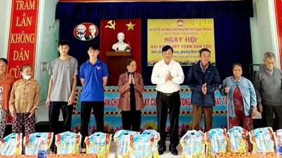 Pesta perpaduan yang hangat di wad Dien Ban Dong