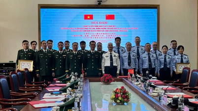 حرس الحدود الفيتنامي والصيني يدعمون بنشاط أنشطة التبادل عبر الحدود