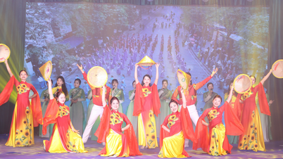 Вражаюча мистецька програма, що вшановує дух національної єдності