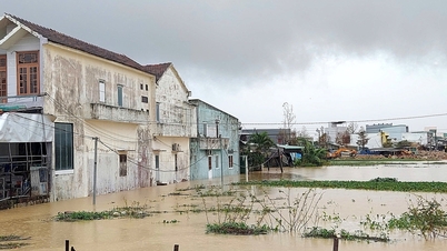 Gia Lai gaf scholen de opdracht om leerlingen proactief thuis te laten blijven om overstromingen te voorkomen.