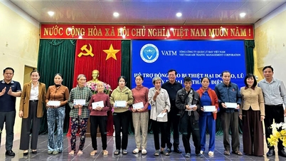 自然災害に見舞われたタンディエン村の住民に3億3500万ドンを支援