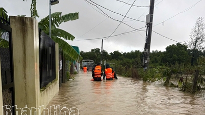 Evacueer veel huishoudens in de wijk Nam Nha Trang naar veiligheid