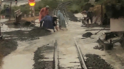 توقفت العديد من القطارات عن العمل بسبب آثار الأمطار والفيضانات