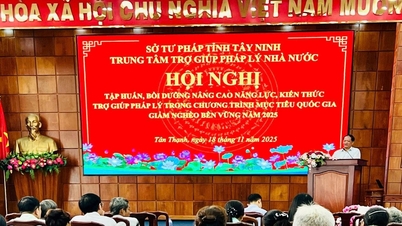 В рамках Национальной целевой программы по устойчивому сокращению бедности до 2025 года Государственный центр юридической помощи организовал в коммуне Тан Тхань учебную конференцию для повышения потенциала и уровня знаний специалистов по оказанию юридической помощи.