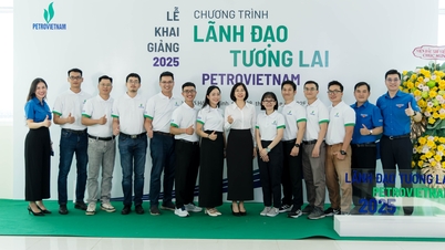 Khởi động Chương trình “Lãnh đạo tương lai Petrovietnam 2025” Hành trình khơi dậy khát vọng và bản lĩnh thế hệ trẻ Dầu khí