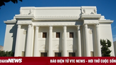 کلیسای باستانی بیش از ۱۰۰۰ میلیارد صفحه وب جهانی را در خود جای داده است