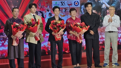 Hot Red Rain ពិភាក្សាអំពីការអភិវឌ្ឍន៍ឧស្សាហកម្មវប្បធម៌វៀតណាម