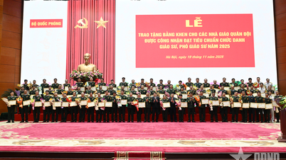 وزارة الدفاع الوطني تكافئ المعلمين المتميزين في الجيش عام 2025