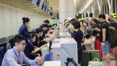 Uventet flybillett fra Ho Chi Minh-byen til Hanoi før paraden