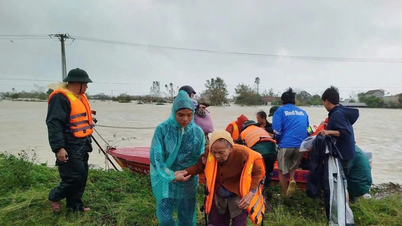 فرماندهی نظامی استان گیا لای، ۱۲۸۳ افسر و سرباز را برای شرکت در عملیات امدادرسانی به سیل‌زدگان بسیج کرد.