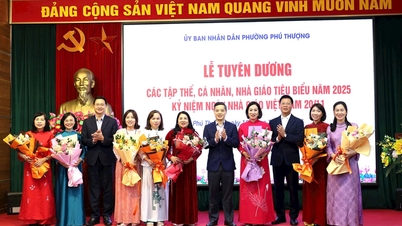 El distrito de Phu Thuong elogia los modelos avanzados y a los profesores destacados en 2025.