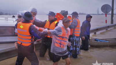 Regiment 910 timely helps people in flood areas