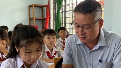 沈黙の教師がイア・ダル国境で未来の種を蒔く