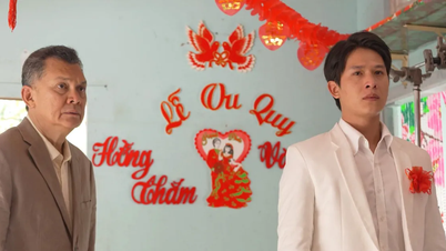 L'artiste méritant Huu Chau utilise une technique pour gifler sa co-star