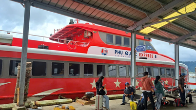 Špatné počasí, vysokorychlostní trajekt do Phu Quoc dočasně pozastavil provoz
