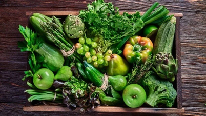 10 найкращих лужних продуктів, які допомагають збалансувати кислотність в організмі