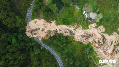 ការបិទ Mimosa Pass ក្នុងទីក្រុង Da Lat ខូចទាំងស្រុងដោយសារការរអិលបាក់ដី