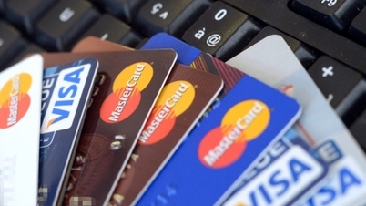 Ринок кредитних карток прискорюється: нова гонка між банками