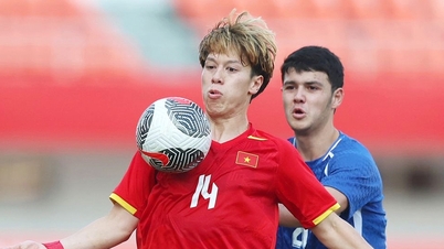 When will U22 Vietnam go to Thailand to compete for the gold medal at SEA Games 33?