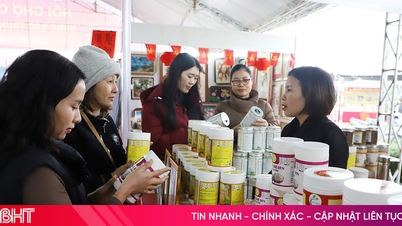 Eliten samlas på North Central Region Industry and Trade Fair - Ha Tinh