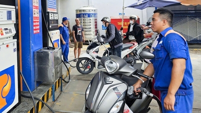 Ceny benzinu klesají plošně od odpoledne 20. listopadu