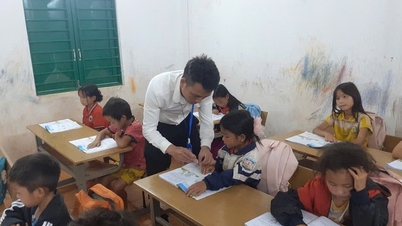 Der Schock eines jungen Lehrers und seine 15-jährige Reise der "Menschenentwicklung" in abgelegenen Gebieten