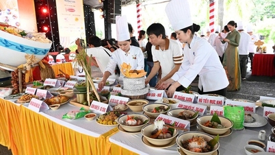 Встановити рекорд зі 100 смачних страв з рисової локшини та вермішелі