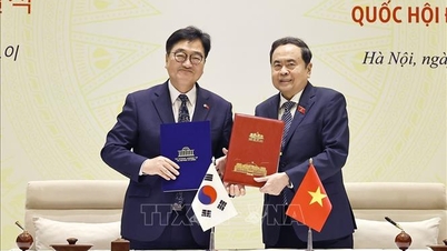 Ceremonia de semnare a Memorandumului de Înțelegere privind cooperarea dintre Adunările Naționale din Vietnam și Coreea