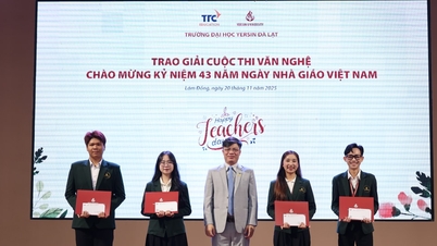 Yersin University Dalat holdt en seremoni for å feire den vietnamesiske lærerdagen 20. november