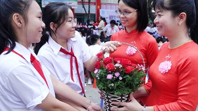 ການສອນເປັນອາຊີບທີ່ຖ່ອມຕົວ.