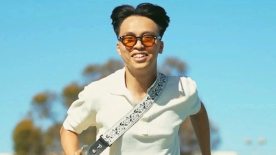 پسر رهبر گروه «دیوار» تولد ۲۳ سالگی‌اش را با یک هدیه ویژه جشن می‌گیرد.