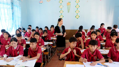 Belediye düzeyindeki eğitim personelinin mesleki açığını doldurmak