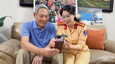 A hanoi rendőrség minden vállalkozást meglátogat, hogy útmutatást adjon a járműnyilvántartás tisztításához