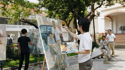 Seratus tahun latihan seni