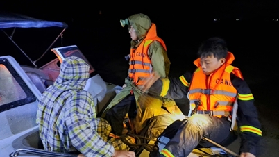 כל הלילה הוא היה שקוע בהצלת אנשים.