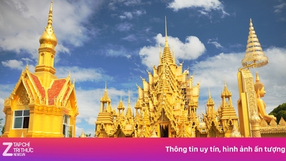 ピッサヌロークでタイで最も美しい黄金寺院と仏像を見学しましょう