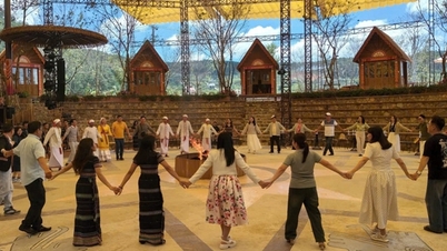 문화적 경험은 람동의 하이라이트를 만들고 관광객을 끌어들입니다.