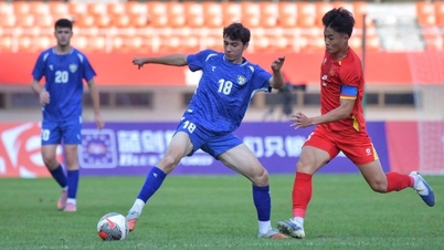 미드필더 반 트롱, 수술 받아야 해, SEA 게임과 U23 아시아에 작별 인사