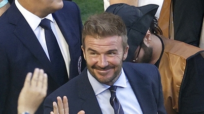 ڈیوڈ بیکہم اور میسی پرجوش ہیں کیونکہ انٹر میامی اپنا نیا اسٹیڈیم شروع کرنے والا ہے۔