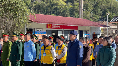 หยุดการขนส่งผู้โดยสารไปยังเสาธงชาติลุงกู่ชั่วคราวเพื่อความปลอดภัยและหลีกเลี่ยงความแออัด