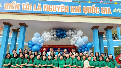 নগুয়েন বিন খিম ইন্টার-লেভেল স্কুল শিক্ষকদের প্রতি কৃতজ্ঞতার মনোভাব ছড়িয়ে দেয়