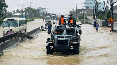 យោធភូមិភាគទី៥ បានចល័តរថពាសដែក ដើម្បីផ្តល់ជំនួយសង្គ្រោះបន្ទាន់ដល់ជនរងគ្រោះដោយទឹកជំនន់នៅ Dak Lak ។