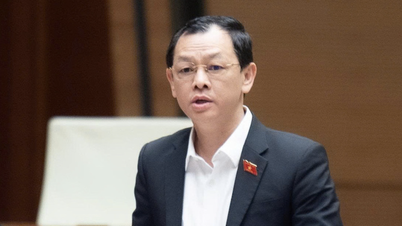 Residents are the cream of the crop but are not recognized in the degree system.