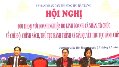 វួដ Hai Ba Trung សន្ទនាជាមួយបុគ្គល អង្គការ និងអាជីវកម្មអំពីនីតិវិធីរដ្ឋបាល