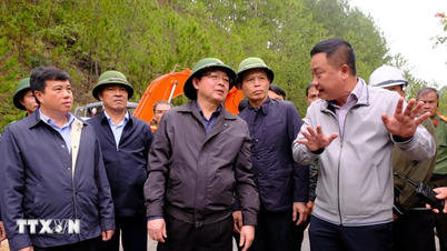 «لام دونگ به سرعت ۲۰۰ میلیارد دونگ ویتنامی را برای حمایت از مردم پس از سیل پرداخت می‌کند»