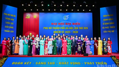[Fotoğraf] Hanoi Kadın Delegeleri 17. Kongresi
