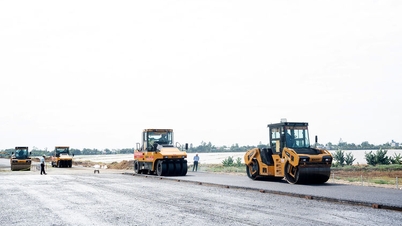 Bắt đầu thảm bê tông nhựa cao tốc Châu Đốc - Cần Thơ - Sóc Trăng