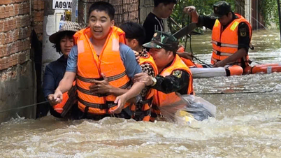 Военно-гражданские отношения во время наводнения