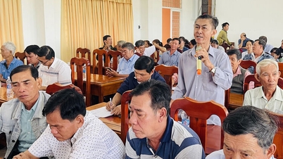 ຄະ​ນະ​ພັກ ​ແລະ ລັດ​ຖະ​ບານ​ຂອງ​ຕາ​ແສງ ຮ່​ວາ​ລາກ ເຈ​ລະ​ຈາ​ໂດຍ​ກົງ​ກັບ​ປະ​ຊາ​ຊົນ